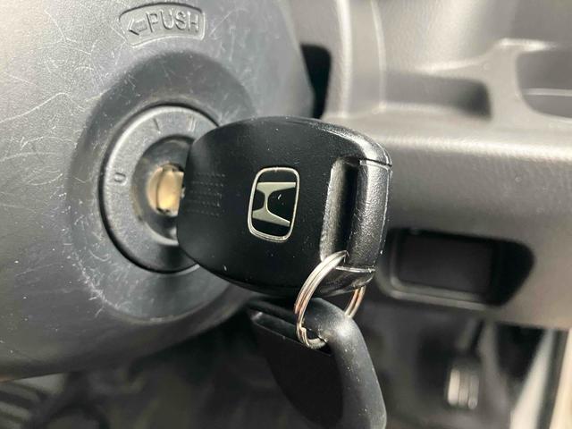 アクティトラック ＳＤＸ　軽トラック　ＡＴ　エアコン　パワーステアリング　パワーウィンドウ　運転席エアバッグ　車検令和９年５月　最大積載量３５０ｋｇ（57枚目）