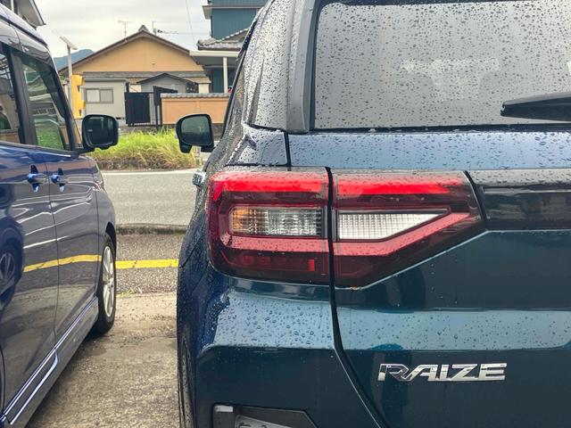 ライズ Ｚ　ドライブレコーダー　全周囲カメラ　クリアランスソナー　オートクルーズコントロール　レーンアシスト　衝突被害軽減システム　ナビ　ＴＶ　オートライト　アルミホイール　スマートキー　アイドリングストップ（32枚目）