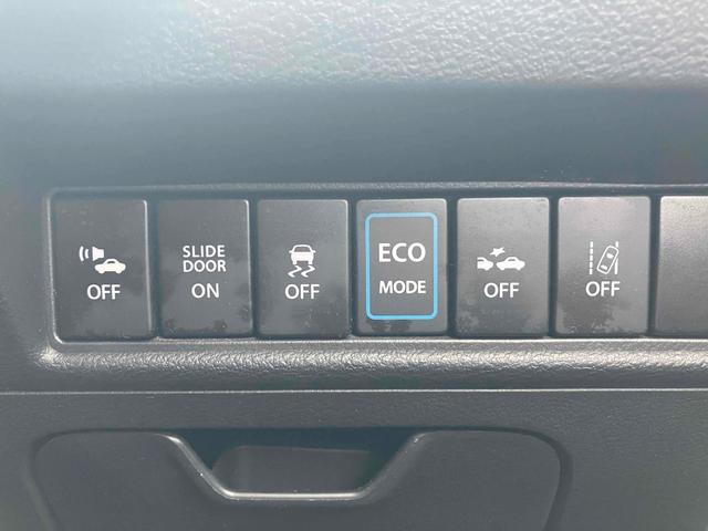 車線はみだしを知らせてくれる機能！レーンアシスト付！