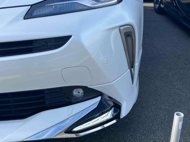 プリウス Ｓツーリングセレクション　ドライブレコーダー　ＥＴＣ　クリアランスソナー　レーンアシスト　オートクルーズコントロール　衝突被害軽減システム　バックカメラ　ナビ　ＴＶ　アルミホイール　オートマチックハイビーム　オートライト（17枚目）