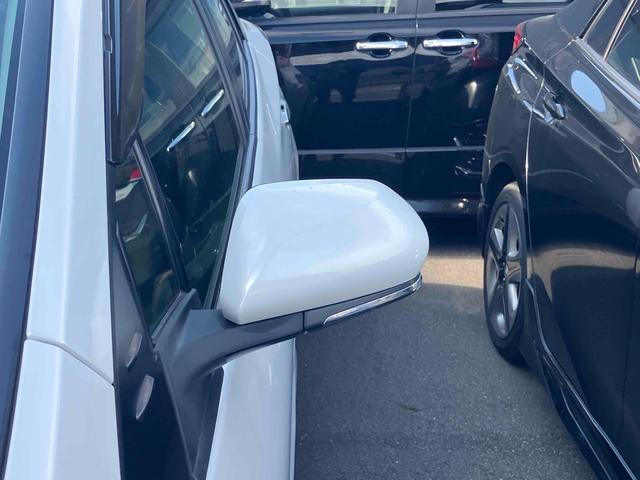 プリウス Ｓツーリングセレクション　ドライブレコーダー　ＥＴＣ　クリアランスソナー　レーンアシスト　オートクルーズコントロール　衝突被害軽減システム　バックカメラ　ナビ　ＴＶ　アルミホイール　オートマチックハイビーム　オートライト（23枚目）