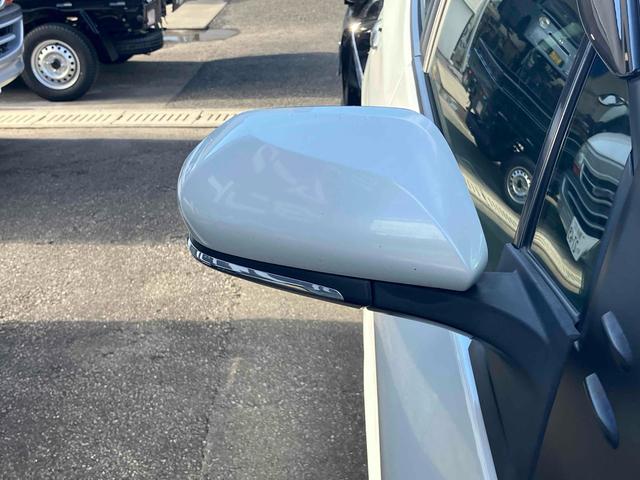 プリウス Ｓツーリングセレクション　ドライブレコーダー　ＥＴＣ　クリアランスソナー　レーンアシスト　オートクルーズコントロール　衝突被害軽減システム　バックカメラ　ナビ　ＴＶ　アルミホイール　オートマチックハイビーム　オートライト（24枚目）