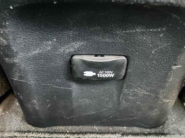 プリウス Ｓツーリングセレクション　ドライブレコーダー　ＥＴＣ　クリアランスソナー　レーンアシスト　オートクルーズコントロール　衝突被害軽減システム　バックカメラ　ナビ　ＴＶ　アルミホイール　オートマチックハイビーム　オートライト（60枚目）