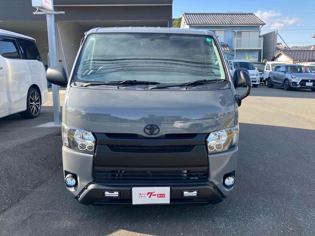 ハイエースバン 　ＥＴＣ　バックカメラ　ナビ　ＴＶ　両側スライドドア　オートライト　キーレスエントリー　電動格納ミラー　後席モニター　ＡＴ　ＣＤ　ＤＶＤ再生　ＵＳＢ　Ｂｌｕｅｔｏｏｔｈ　１００Ｖ電源　エアコン（14枚目）