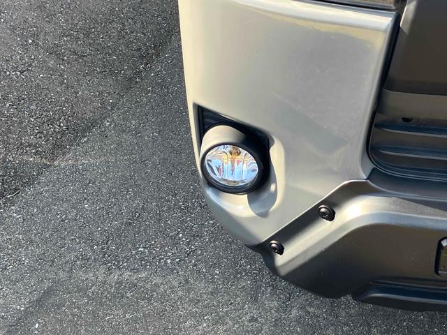 ハイエースバン 　ＥＴＣ　バックカメラ　ナビ　ＴＶ　両側スライドドア　オートライト　キーレスエントリー　電動格納ミラー　後席モニター　ＡＴ　ＣＤ　ＤＶＤ再生　ＵＳＢ　Ｂｌｕｅｔｏｏｔｈ　１００Ｖ電源　エアコン（23枚目）