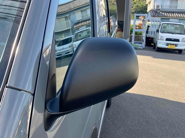 ハイエースバン 　ＥＴＣ　バックカメラ　ナビ　ＴＶ　両側スライドドア　オートライト　キーレスエントリー　電動格納ミラー　後席モニター　ＡＴ　ＣＤ　ＤＶＤ再生　ＵＳＢ　Ｂｌｕｅｔｏｏｔｈ　１００Ｖ電源　エアコン（28枚目）