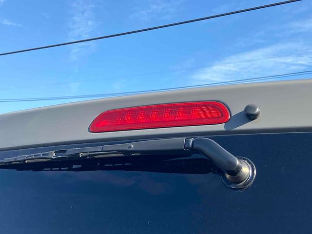 ハイエースバン 　ＥＴＣ　バックカメラ　ナビ　ＴＶ　両側スライドドア　オートライト　キーレスエントリー　電動格納ミラー　後席モニター　ＡＴ　ＣＤ　ＤＶＤ再生　ＵＳＢ　Ｂｌｕｅｔｏｏｔｈ　１００Ｖ電源　エアコン（35枚目）