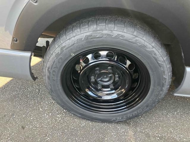 ハイエースバン 　ＥＴＣ　バックカメラ　ナビ　ＴＶ　両側スライドドア　オートライト　キーレスエントリー　電動格納ミラー　後席モニター　ＡＴ　ＣＤ　ＤＶＤ再生　ＵＳＢ　Ｂｌｕｅｔｏｏｔｈ　１００Ｖ電源　エアコン（36枚目）