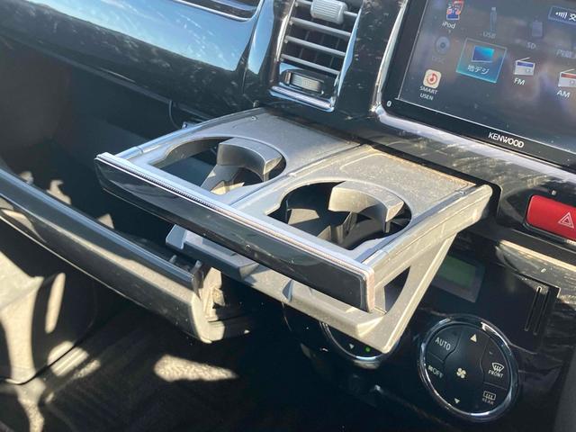 ハイエースバン 　ＥＴＣ　バックカメラ　ナビ　ＴＶ　両側スライドドア　オートライト　キーレスエントリー　電動格納ミラー　後席モニター　ＡＴ　ＣＤ　ＤＶＤ再生　ＵＳＢ　Ｂｌｕｅｔｏｏｔｈ　１００Ｖ電源　エアコン（42枚目）