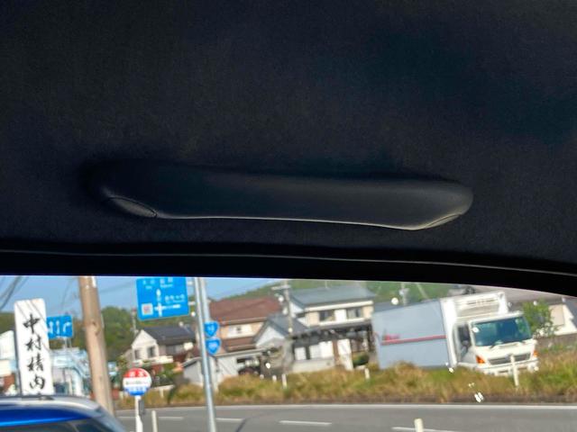 ハイエースバン 　ＥＴＣ　バックカメラ　ナビ　ＴＶ　両側スライドドア　オートライト　キーレスエントリー　電動格納ミラー　後席モニター　ＡＴ　ＣＤ　ＤＶＤ再生　ＵＳＢ　Ｂｌｕｅｔｏｏｔｈ　１００Ｖ電源　エアコン（53枚目）