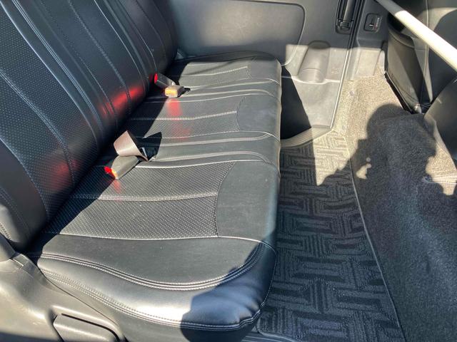 ハイエースバン 　ＥＴＣ　バックカメラ　ナビ　ＴＶ　両側スライドドア　オートライト　キーレスエントリー　電動格納ミラー　後席モニター　ＡＴ　ＣＤ　ＤＶＤ再生　ＵＳＢ　Ｂｌｕｅｔｏｏｔｈ　１００Ｖ電源　エアコン（67枚目）