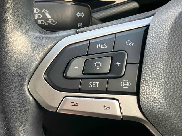 Ｔ－クロス ＴＳＩ　１ｓｔ　ドライブレコーダー　バックカメラ　クリアランスソナー　オートクルーズコントロール　パークアシスト　衝突被害軽減システム　ナビ　ＴＶ　オートライト　ＬＥＤヘッドランプ　アルミホイール　スマートキー（46枚目）