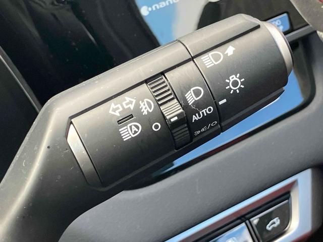 ＲＸ ＲＸ５００ｈ　Ｆスポーツパフォーマンス　４ＷＤ　全周囲カメラ　クリアランスソナー　オートクルーズコントロール　レーンアシスト　パワーシート　パークアシスト　衝突被害軽減システム　サンルーフ　ナビ　ＴＶ　オートマチックハイビーム　オートライト（9枚目）