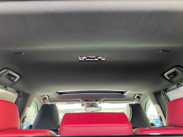 ＲＸ ＲＸ５００ｈ　Ｆスポーツパフォーマンス　４ＷＤ　全周囲カメラ　クリアランスソナー　オートクルーズコントロール　レーンアシスト　パワーシート　パークアシスト　衝突被害軽減システム　サンルーフ　ナビ　ＴＶ　オートマチックハイビーム　オートライト（27枚目）