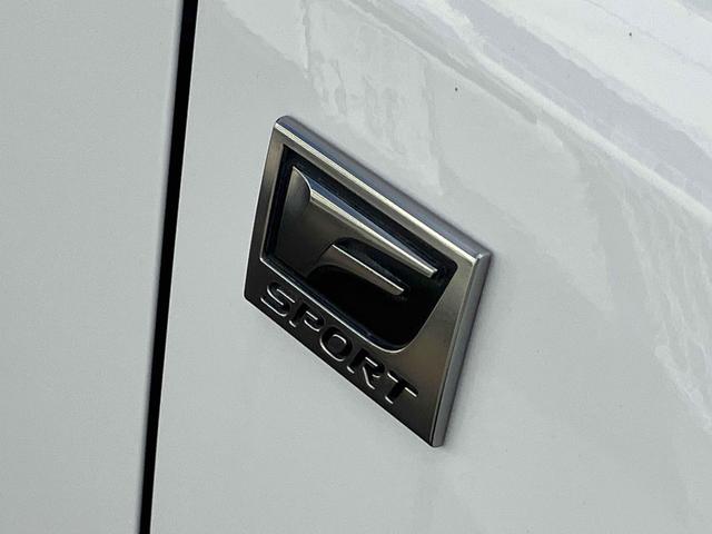 ＲＸ ＲＸ５００ｈ　Ｆスポーツパフォーマンス　４ＷＤ　全周囲カメラ　クリアランスソナー　オートクルーズコントロール　レーンアシスト　パワーシート　パークアシスト　衝突被害軽減システム　サンルーフ　ナビ　ＴＶ　オートマチックハイビーム　オートライト（36枚目）