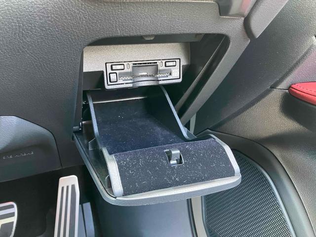 ＲＸ ＲＸ５００ｈ　Ｆスポーツパフォーマンス　４ＷＤ　全周囲カメラ　クリアランスソナー　オートクルーズコントロール　レーンアシスト　パワーシート　パークアシスト　衝突被害軽減システム　サンルーフ　ナビ　ＴＶ　オートマチックハイビーム　オートライト（55枚目）