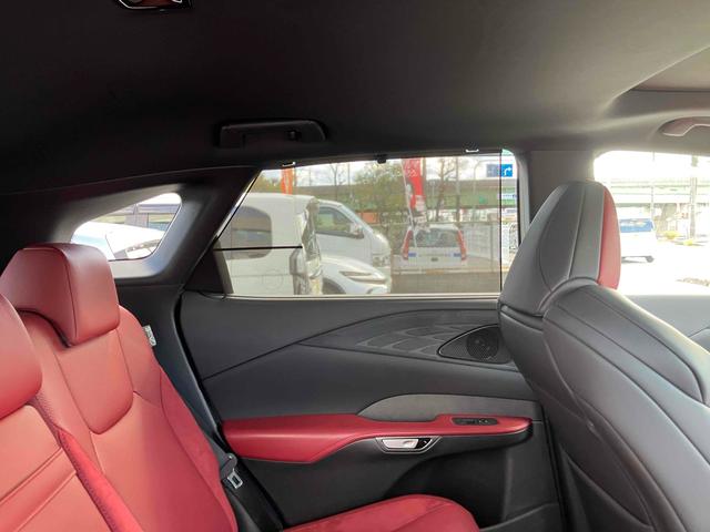 ＲＸ ＲＸ５００ｈ　Ｆスポーツパフォーマンス　４ＷＤ　全周囲カメラ　クリアランスソナー　オートクルーズコントロール　レーンアシスト　パワーシート　パークアシスト　衝突被害軽減システム　サンルーフ　ナビ　ＴＶ　オートマチックハイビーム　オートライト（74枚目）