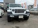 ジープ・ラングラーアンリミテッド サハラ アンリミテッド サハラ 2.0L 4WD 禁煙車/シートヒーター/ステアリングヒーター//純正TVナビ/4WD/フロントカメラ/バックカメラ/サイドカメラ/オートハイビーム 中古車画像_4