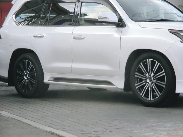 LX570 TRDグリル WORK22AW ガナドールマフラ(13枚目)