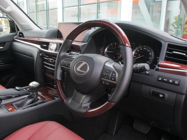 LX570 リヤシートエンターテインメント オプション21AW ドライブレコーダー ガーネットセミアニリンレザー ムーンルーフ 寒冷地仕様 パワーバックドア クールボックス 三眼LEDライト パノラミックビュー(50枚目)