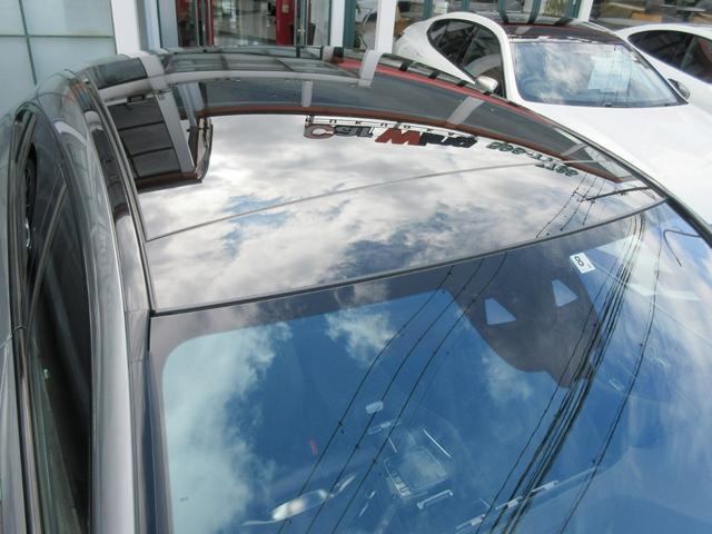 GLE53 4マチック+ クーペ パノラミックスライディングルーフ AMGカーボンインテリアパッケージ AMGドライブコントロールスイッチ 21インチAMG5ツインスポークAW ブルメスターサウンド 本革ナッパレザー(12枚目)