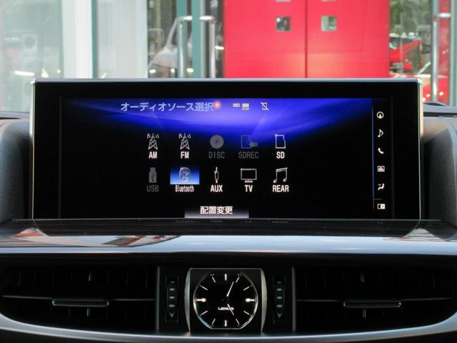 ＬＸ ＬＸ５７０ブラックシークエンス　モデリスタエアロ　マークレビンソン　リヤシートエンターテインメント　セミアニリン本革シート　シートヒーター＆ベンチレーション　２１インチＡＷ　クールボックス　おくだけ充電（50枚目）