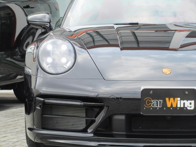 ９１１ ９１１カレラＧＴＳ　カブリオレ　１オーナー　スポーツクロノＰＫＧ　エクステリアＰＫＧ　グレーティントガラス　ツートーンレザー　クレストエンボスヘッドレスト　レーンチェンジアシスト　ライトデザインパッケージ（8枚目）