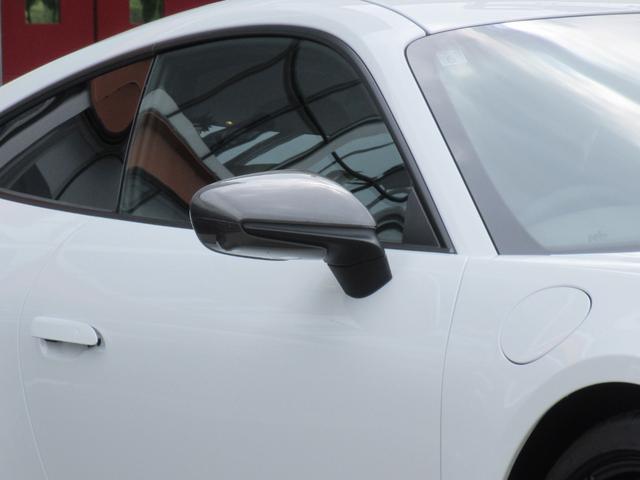 ９１１ ９１１カレラＴ　ＰＤＫ　１オーナー　スポーツクロノＰＫＧ　スポーツエグゾースト　２０／２１インチカレラＳホイ―ル（サテンブラック）　ＰＡＳＭ付スポーツサスペンション　軽量遮音プライバシーガラス　ＬＥＤヘッドライト（12枚目）