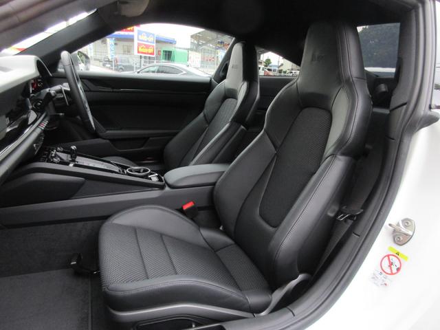 ９１１ ９１１カレラＴ　ＰＤＫ　１オーナー　スポーツクロノＰＫＧ　スポーツエグゾースト　２０／２１インチカレラＳホイ―ル（サテンブラック）　ＰＡＳＭ付スポーツサスペンション　軽量遮音プライバシーガラス　ＬＥＤヘッドライト（22枚目）