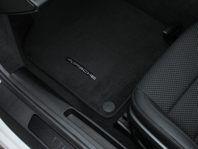 ９１１ ９１１カレラＴ　ＰＤＫ　１オーナー　スポーツクロノＰＫＧ　スポーツエグゾースト　２０／２１インチカレラＳホイ―ル（サテンブラック）　ＰＡＳＭ付スポーツサスペンション　軽量遮音プライバシーガラス　ＬＥＤヘッドライト（28枚目）