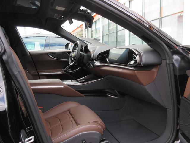 プロサングエ ベースグレード　ＯＰ２３００　スペシャルＰＫＧ　内外装カーボン　ＯＰエクステリア＆インテリアカラー　ディマブルルーフ　カーボンエクステリアカーボンコッパーインサート　カーボンドアパネル　フロントリフター　ＯＰ鍛造ＡＷ（46枚目）