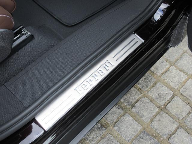 プロサングエ ベースグレード　ＯＰ２３００　スペシャルＰＫＧ　内外装カーボン　ＯＰエクステリア＆インテリアカラー　ディマブルルーフ　カーボンエクステリアカーボンコッパーインサート　カーボンドアパネル　フロントリフター　ＯＰ鍛造ＡＷ（51枚目）