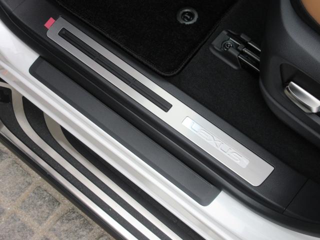 ＬＸ ＬＸ６００　１オーナー　モデリスタエアロ　ＯＰ２２インチＡＷ　マークレビンソン　ムーンルーフ　ルーフレール　セミアニリン本革シート　シートヒーター＆ベンチレーション　クールボックス（40枚目）