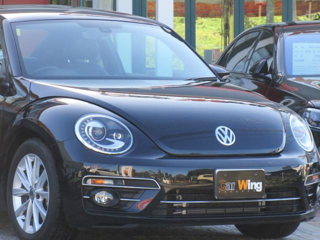 ザ・ビートル デザインマイスター　レザーシートＰＫＧ　レザーシート　スポーツシート　シートヒーター　１７インチＡＷ　Ｖｏｌｋｓｗａｇｅｎ純正ナビゲーション（７１６ＳＤＣＷ）　ブラインドスポットディテクション　リアビューカメラ（4枚目）