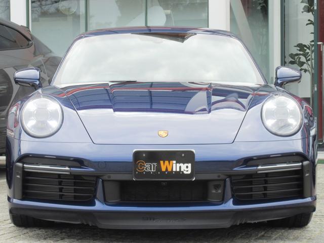 ９１１ ９１１ターボＳ　スポーツクロノＰ　フロントリフター　２０／２１インチＡＷ　　ＰＣＣＢ　プライバシーガラス　レザーインテリア　シートヒーター＆ベンチレーション　ナイトビューアシスト　レーンチェンジアシスト（2枚目）