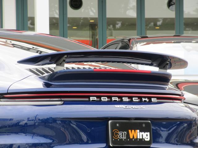 ９１１ ９１１ターボＳ　スポーツクロノＰ　フロントリフター　２０／２１インチＡＷ　　ＰＣＣＢ　プライバシーガラス　レザーインテリア　シートヒーター＆ベンチレーション　ナイトビューアシスト　レーンチェンジアシスト（20枚目）