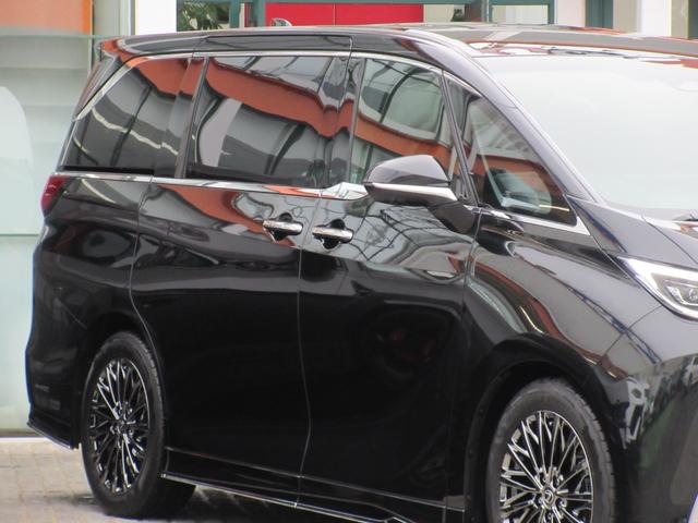 LEXUS LM LM500H EXECUTIVE Best Japan Spec Recon Car for Import Malaysia