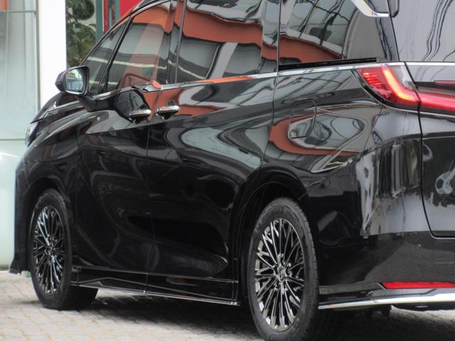 LEXUS LM LM500H EXECUTIVE Best Japan Spec Recon Car for Import Malaysia
