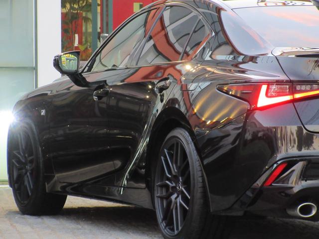 IS IS300 FスポーツモードブラックIII 特別仕様車 ムーンルーフ 19インチ鍛造AW オレンジキャリパー パノラミックビューモニター 三眼LEDヘッドランプ ウルトラスエード&Ltexシート(ヒーター&ベンチレーター)(18枚目)