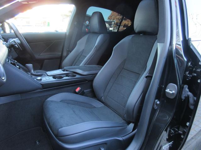 IS IS300 FスポーツモードブラックIII 特別仕様車 ムーンルーフ 19インチ鍛造AW オレンジキャリパー パノラミックビューモニター 三眼LEDヘッドランプ ウルトラスエード&Ltexシート(ヒーター&ベンチレーター)(25枚目)