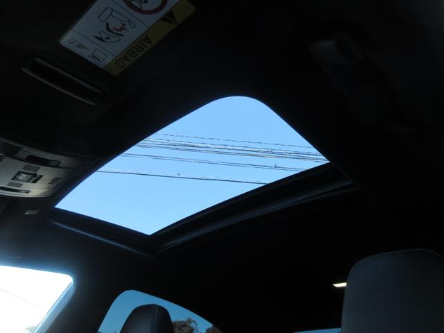 IS IS300 FスポーツモードブラックIII 特別仕様車 ムーンルーフ 19インチ鍛造AW オレンジキャリパー パノラミックビューモニター 三眼LEDヘッドランプ ウルトラスエード&Ltexシート(ヒーター&ベンチレーター)(27枚目)