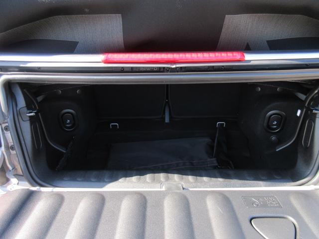 MINI JCW コンバーチブルプレミアム+P JCWトリム JCWトリム MINI Yoursソフトトップ 17インチAW LEDヘッドライト シートヒーター アンビエントライト MINIドライビングモード リアビューカメラ PDC ACC HUD(19枚目)