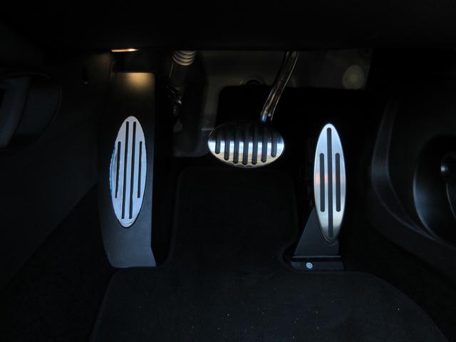 MINI JCW コンバーチブルプレミアム+P JCWトリム JCWトリム MINI Yoursソフトトップ 17インチAW LEDヘッドライト シートヒーター アンビエントライト MINIドライビングモード リアビューカメラ PDC ACC HUD(30枚目)