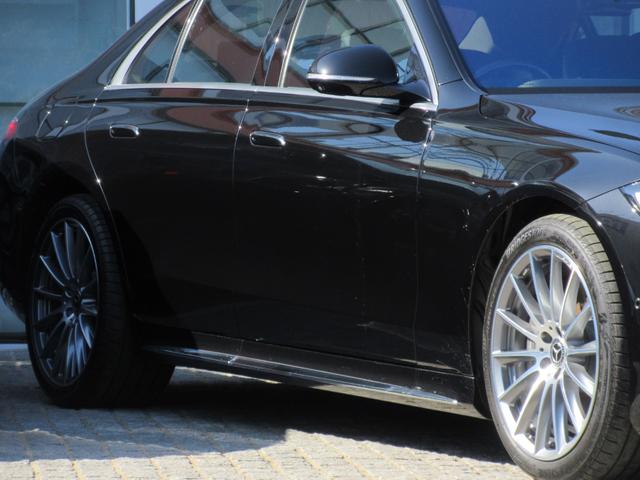 Sクラス S450d 4マチック AMGラインパッケージ 1オーナー AMGラインPKG レザーエクスクルーシブPKG ドライバーズPKG パノラミックスライディングルーフ Burmester AMG20インチAW リアアクスルステアリング ナッパレザー(8枚目)