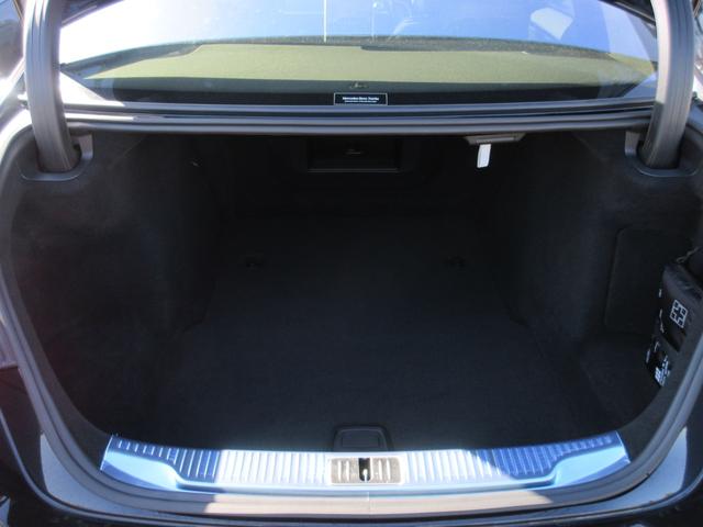 Sクラス S450d 4マチック AMGラインパッケージ 1オーナー AMGラインPKG レザーエクスクルーシブPKG ドライバーズPKG パノラミックスライディングルーフ Burmester AMG20インチAW リアアクスルステアリング ナッパレザー(19枚目)