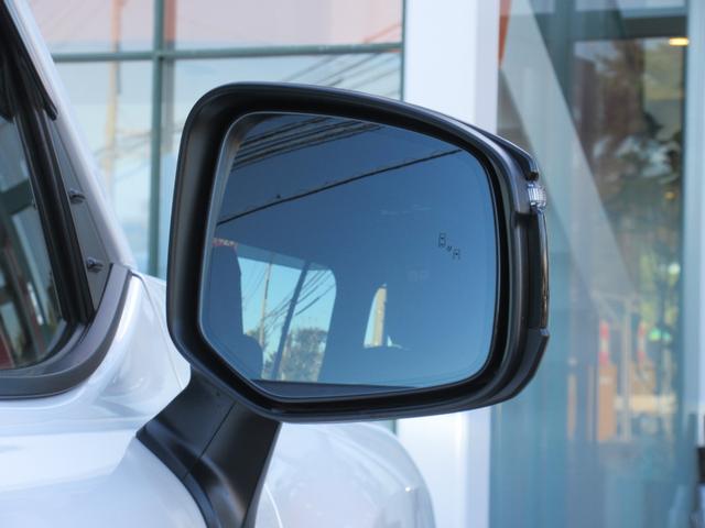 ランドクルーザー ＧＲスポーツ　１オーナー　クールボックス　寒冷地仕様　タイヤ空気圧警報システム（ＴＰＷＳ）　ムーンルーフ　パノラミックビューモニター　本革シート　シートヒーター＆ベンチレーション（17枚目）