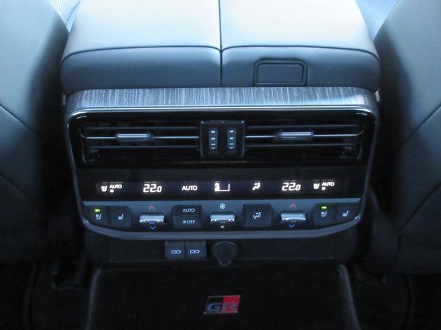ランドクルーザー ＧＲスポーツ　１オーナー　クールボックス　寒冷地仕様　タイヤ空気圧警報システム（ＴＰＷＳ）　ムーンルーフ　パノラミックビューモニター　本革シート　シートヒーター＆ベンチレーション（35枚目）