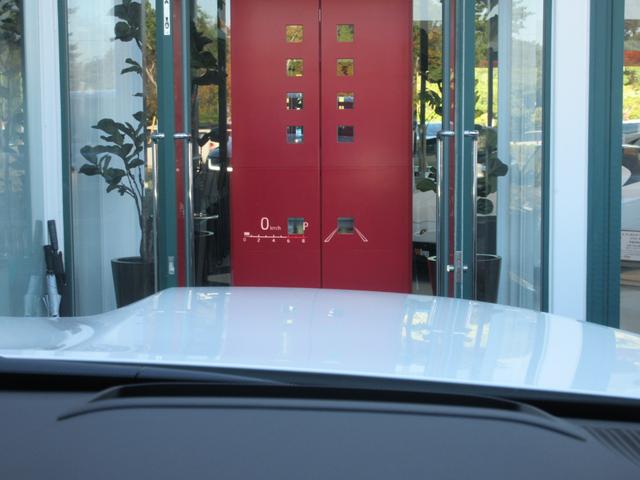 ランドクルーザー ＧＲスポーツ　１オーナー　クールボックス　寒冷地仕様　タイヤ空気圧警報システム（ＴＰＷＳ）　ムーンルーフ　パノラミックビューモニター　本革シート　シートヒーター＆ベンチレーション（45枚目）