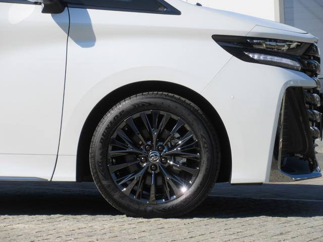 ヴェルファイアハイブリッド Ｚ　プレミア　１３．２型後席有機ＥＬディスプレイ　左右独立ムーンルーフ　１９インチＡＷ　プレミアムナッパ本革シート　シートヒーター＆ベンチレーション　デジタルインナーミラー　ドラレコ前後方（11枚目）