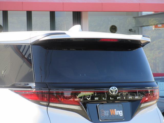 ヴェルファイアハイブリッド Ｚ　プレミア　１３．２型後席有機ＥＬディスプレイ　左右独立ムーンルーフ　１９インチＡＷ　プレミアムナッパ本革シート　シートヒーター＆ベンチレーション　デジタルインナーミラー　ドラレコ前後方（24枚目）